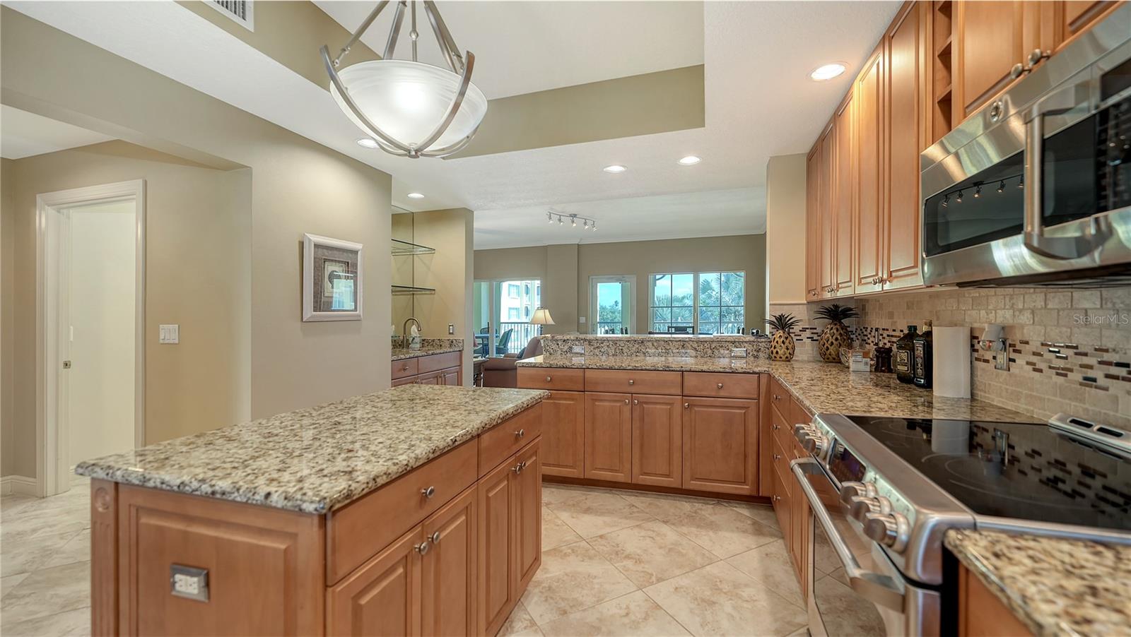 1308 OLD STICKNEY POINT RD #W32, SARASOTA, FL, 34242
