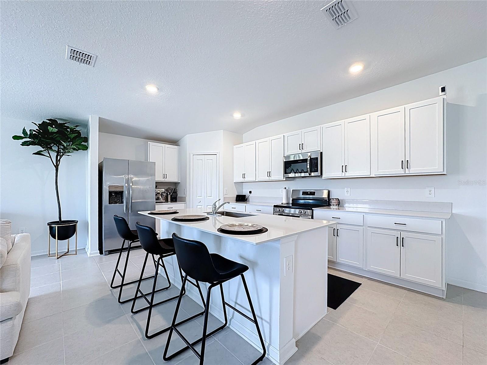 5023 BARNET DR, DAVENPORT, FL, 33837