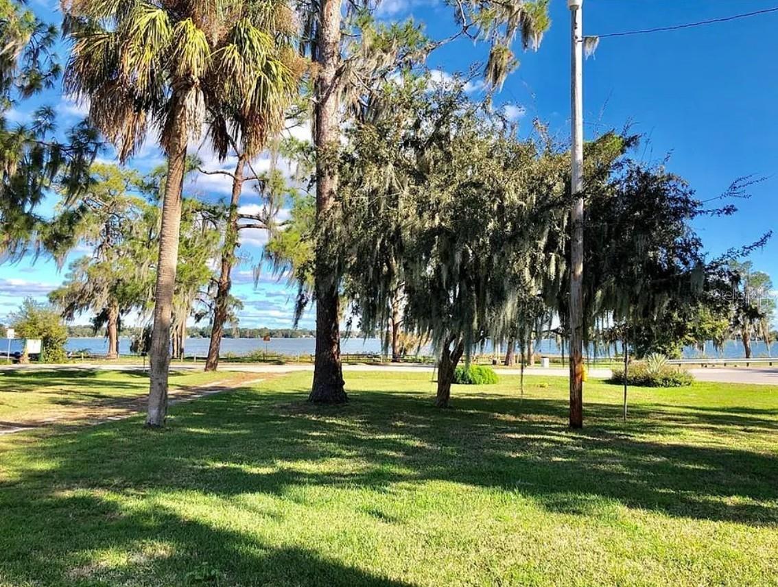 1503 W LAKE CANNON DR NW, WINTER HAVEN, FL, 33881