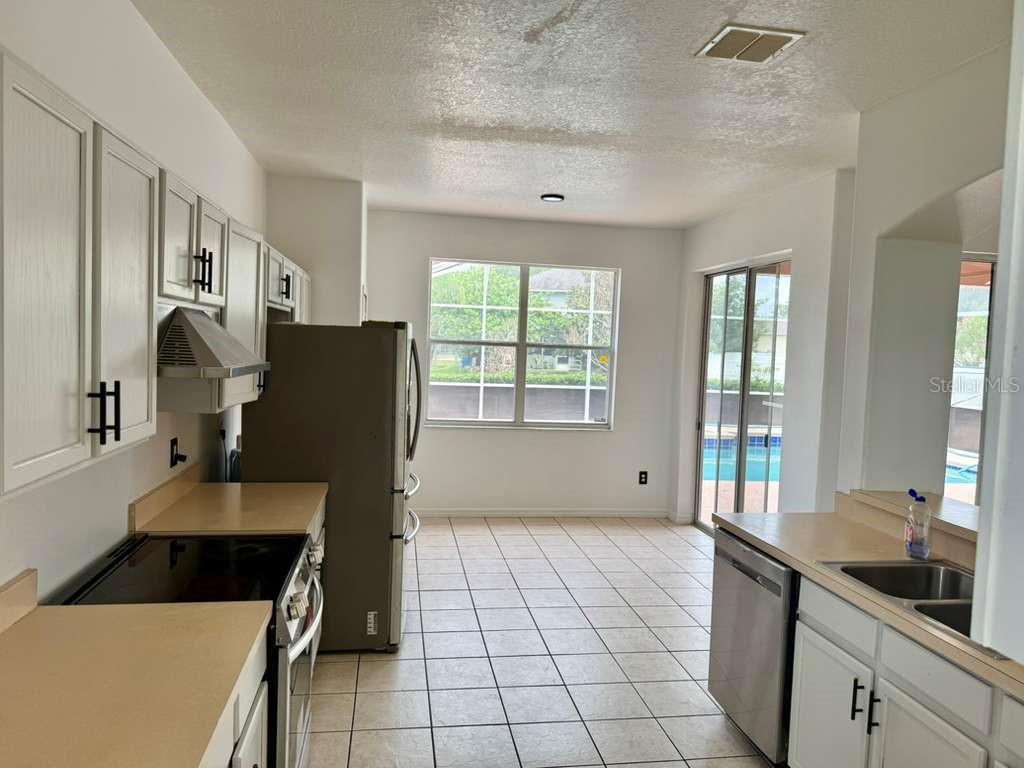13832 HAWK LAKE DR, ORLANDO, FL, 32837