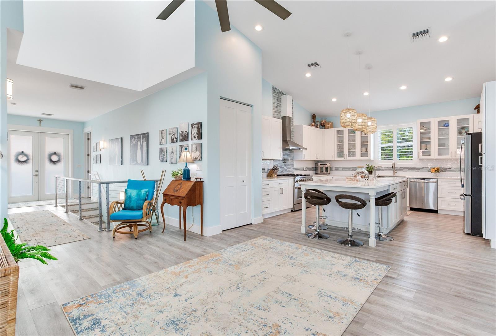 15808 REDINGTON DR, REDINGTON BEACH, FL, 33708