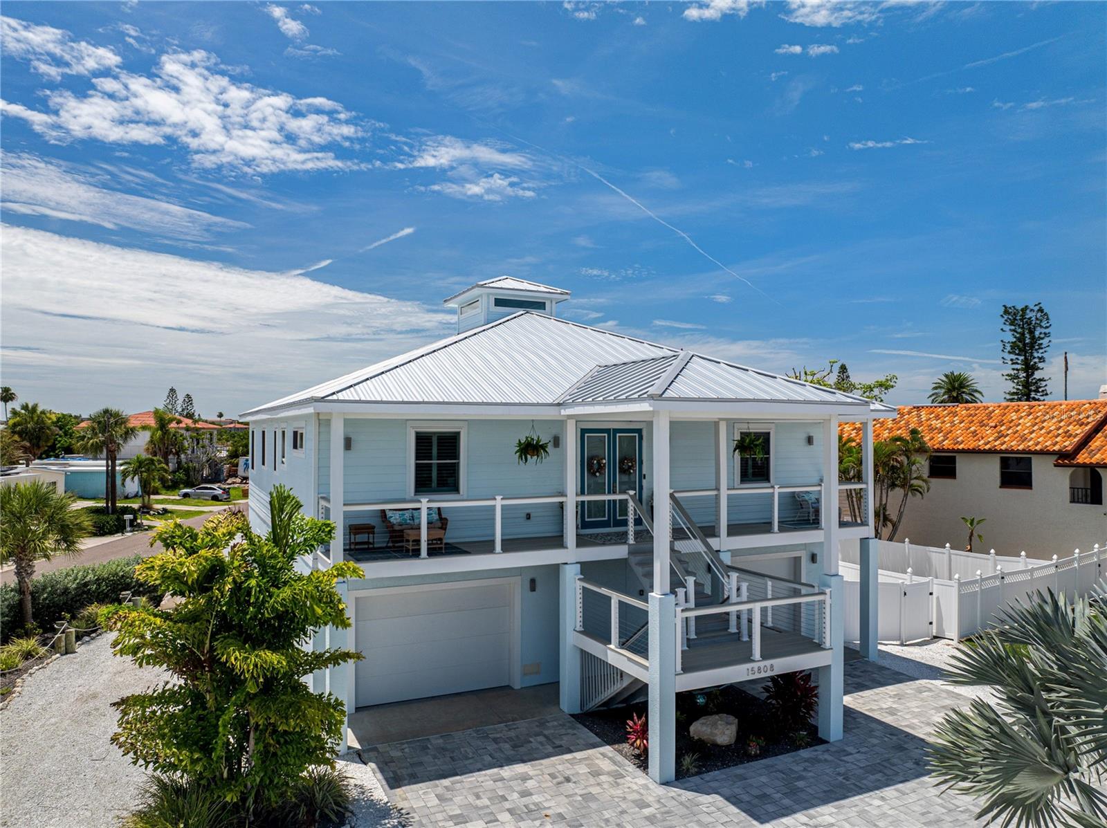 15808 REDINGTON DR, REDINGTON BEACH, FL, 33708