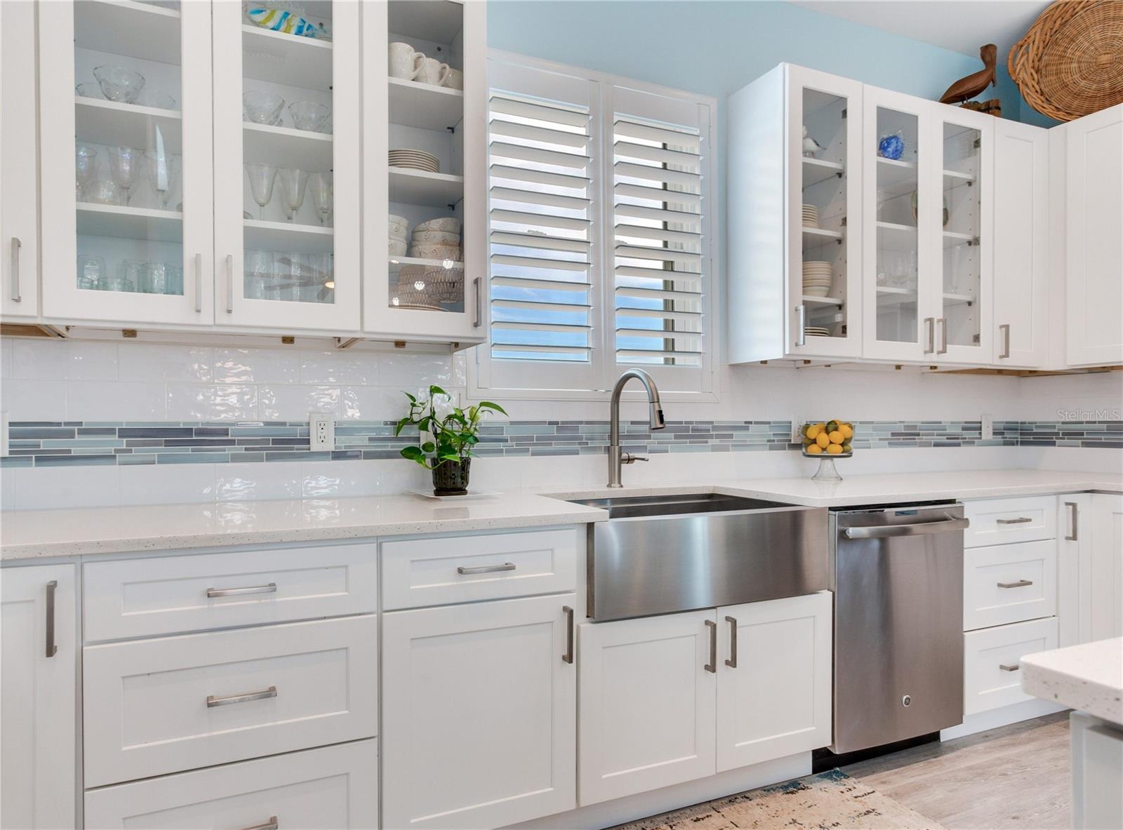 15808 REDINGTON DR, REDINGTON BEACH, FL, 33708