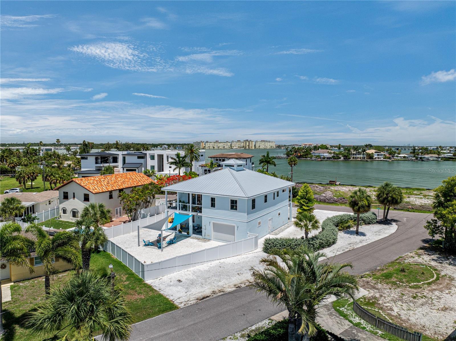 15808 REDINGTON DR, REDINGTON BEACH, FL, 33708