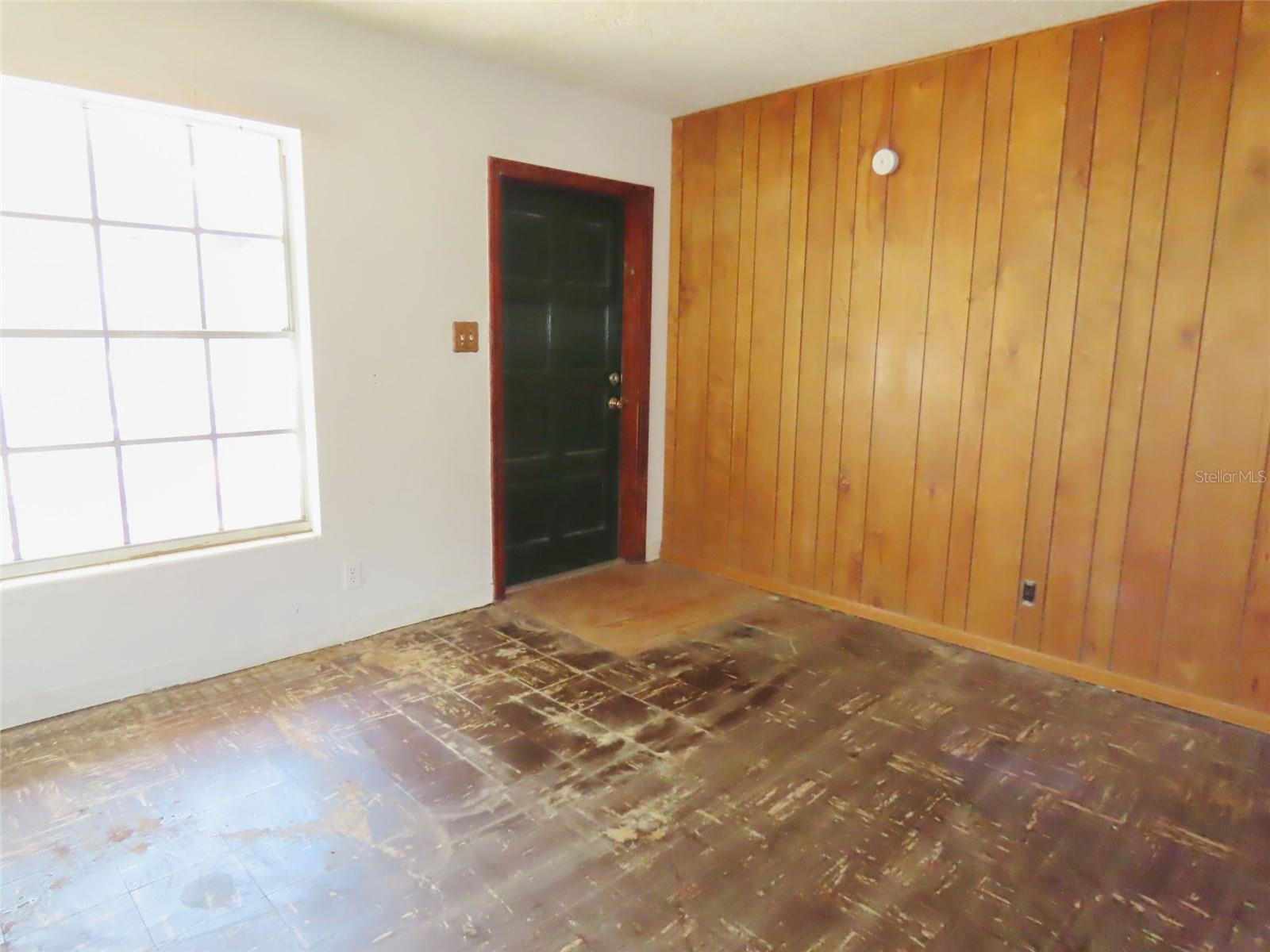 3911 W LEILA AVE, TAMPA, FL, 33616