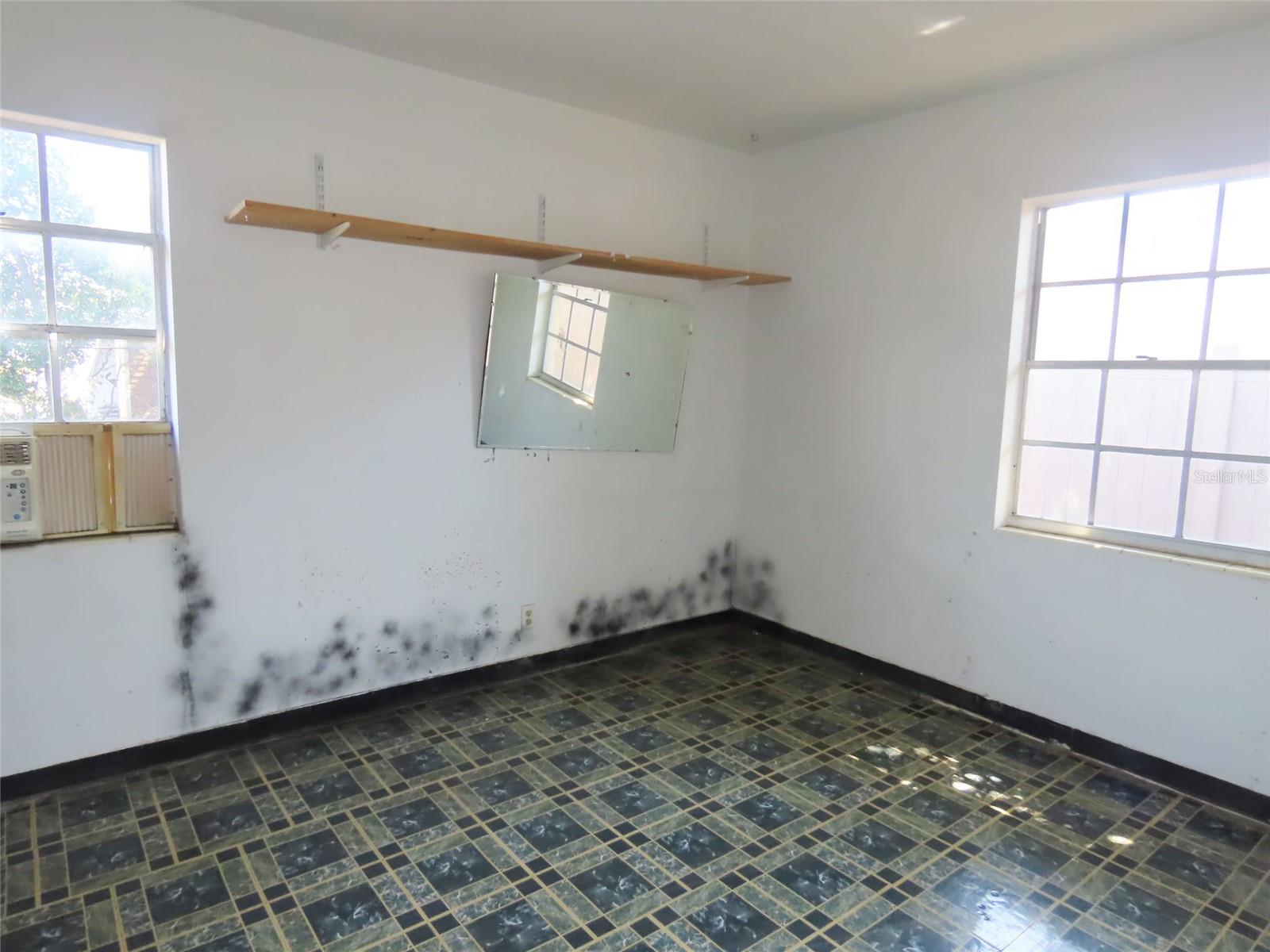 3911 W LEILA AVE, TAMPA, FL, 33616