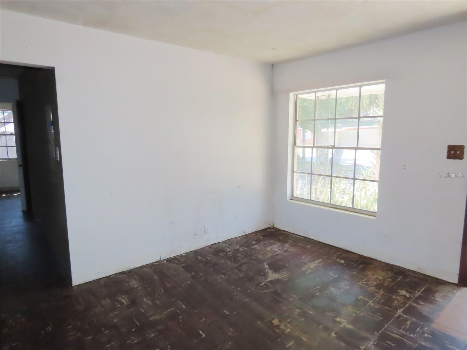 3911 W LEILA AVE, TAMPA, FL, 33616