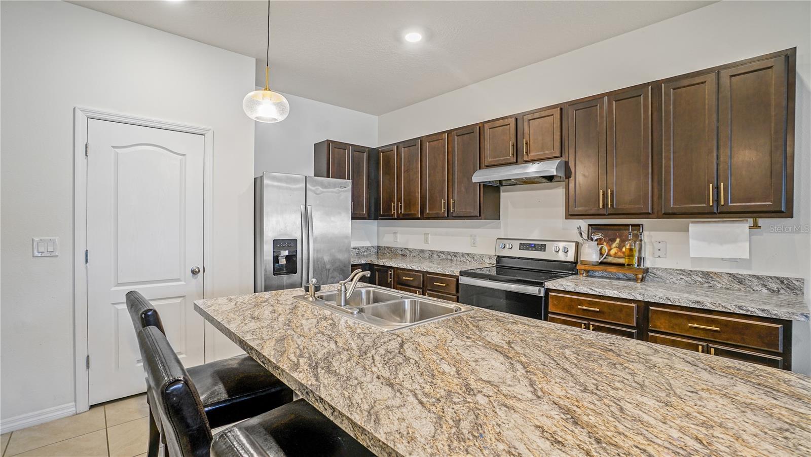 365 FELTRIM RESERVE BLVD, DAVENPORT, FL, 33837