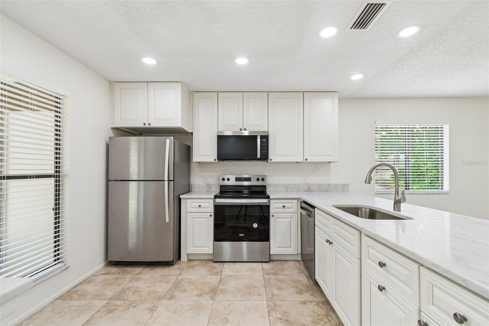 2945 GROVE WOOD BLVD #A, PALM HARBOR, FL, 34683