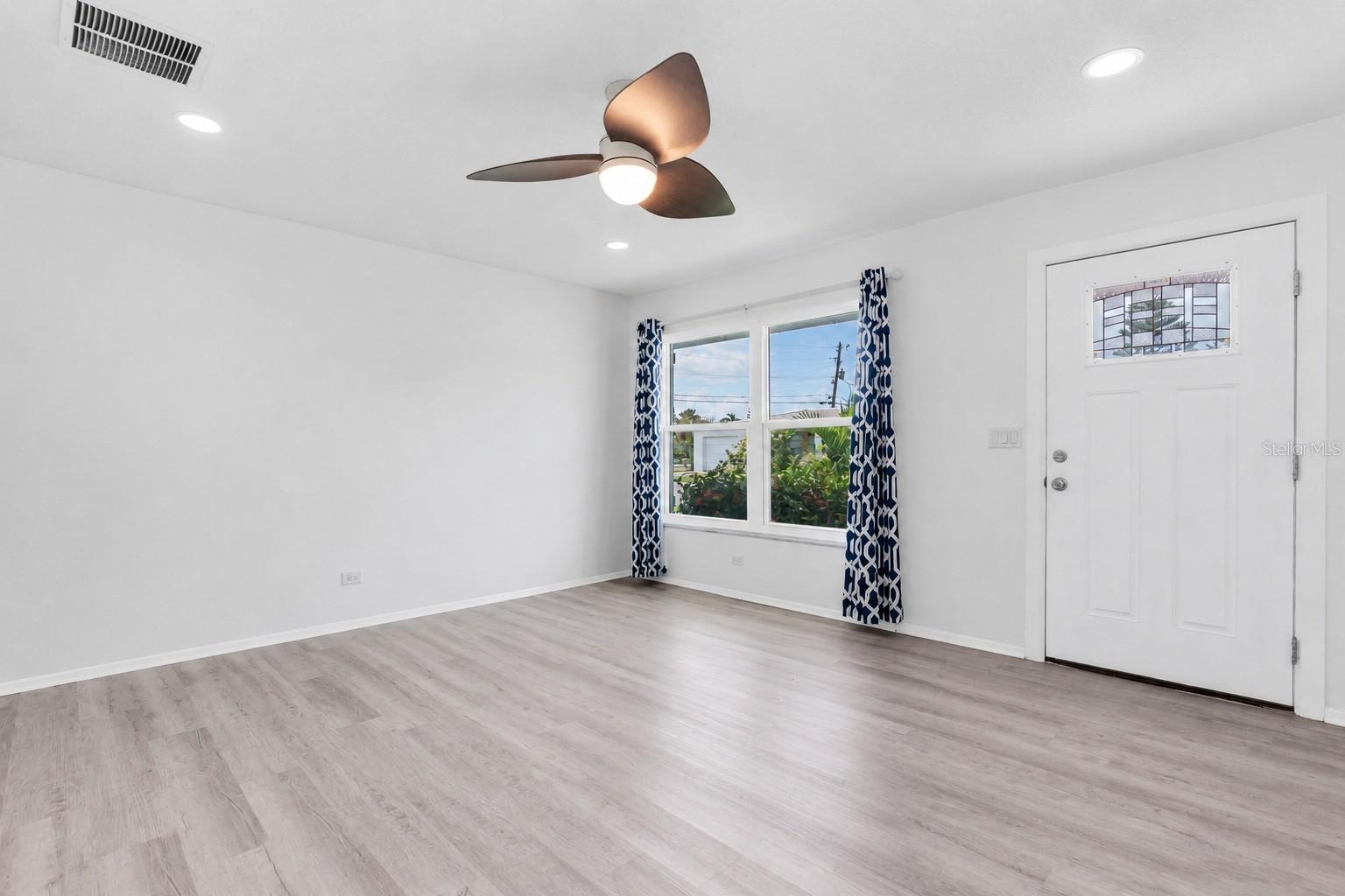 3715 98TH AVE N #3, PINELLAS PARK, FL, 33782