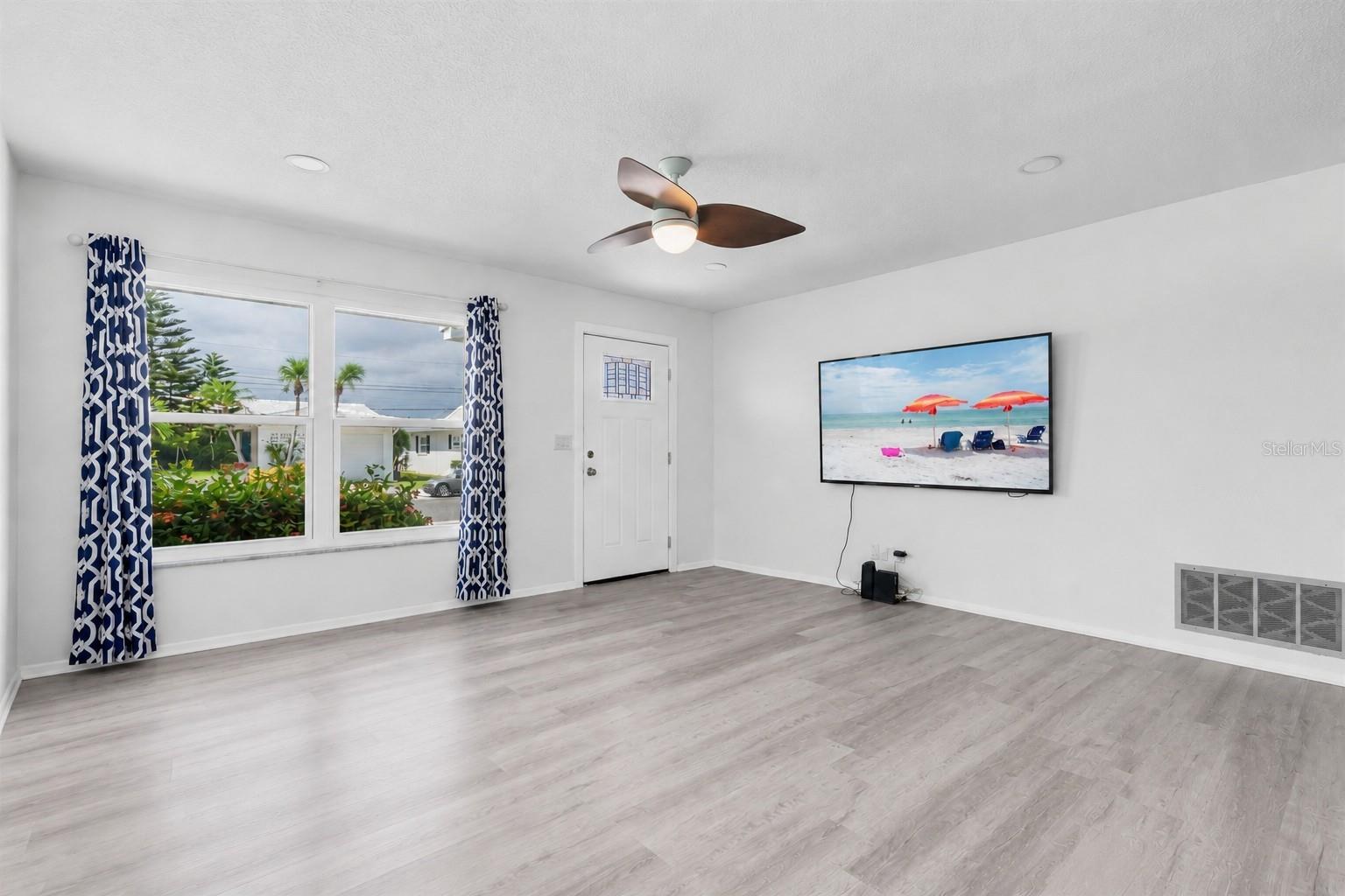3715 98TH AVE N #3, PINELLAS PARK, FL, 33782