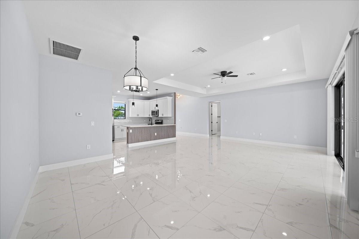 224 CHIQUITA BLVD N, CAPE CORAL, FL, 33993
