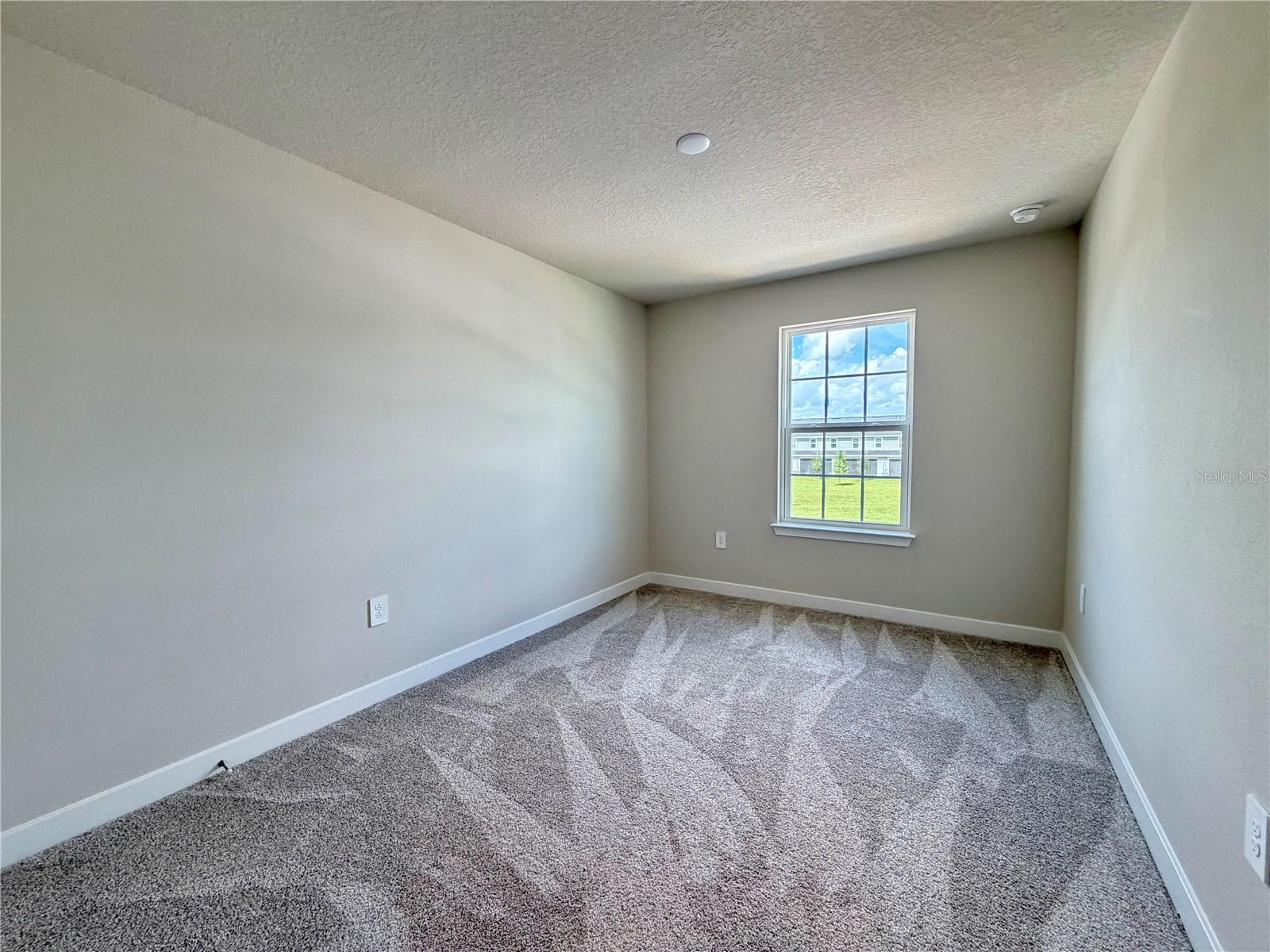 12326 AMBER CREEK CIRCLE, LAKEWOOD RANCH, FL, 34211