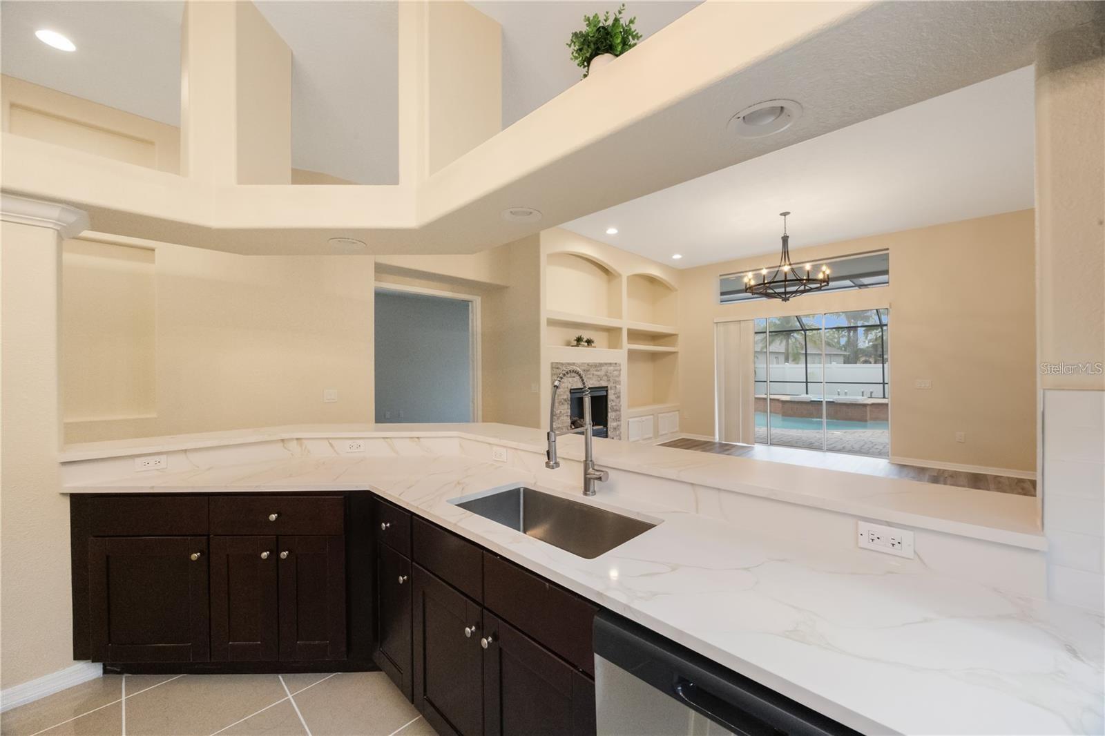 18413 EASTWYCK DR, TAMPA, FL, 33647