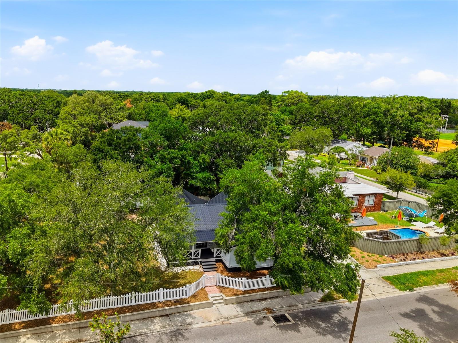 5602 N OLA AVE, TAMPA, FL, 33604