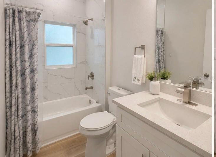 801 JARNAC DR, KISSIMMEE, FL, 34759