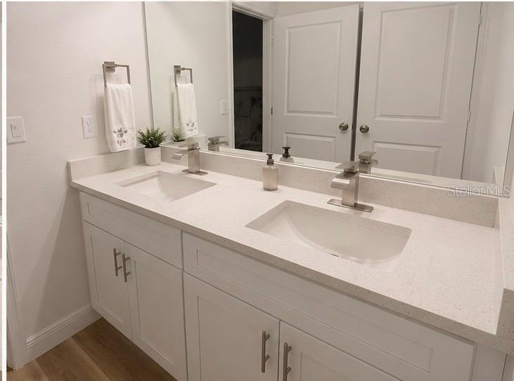 801 JARNAC DR, KISSIMMEE, FL, 34759