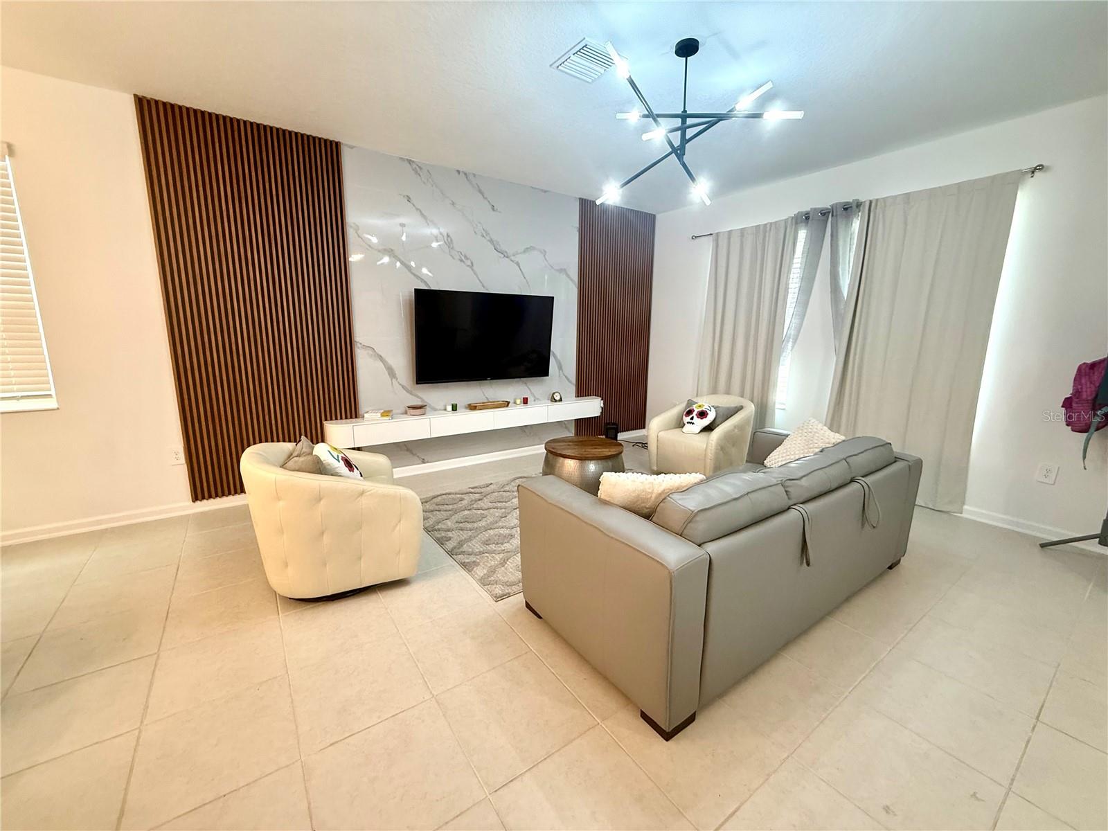 1964 TOHOQUA BLVD, KISSIMMEE, FL, 34744