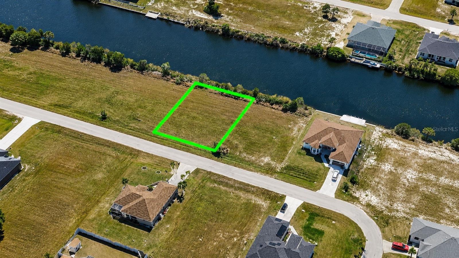 2734 NW 10TH ST, CAPE CORAL, FL, 33993