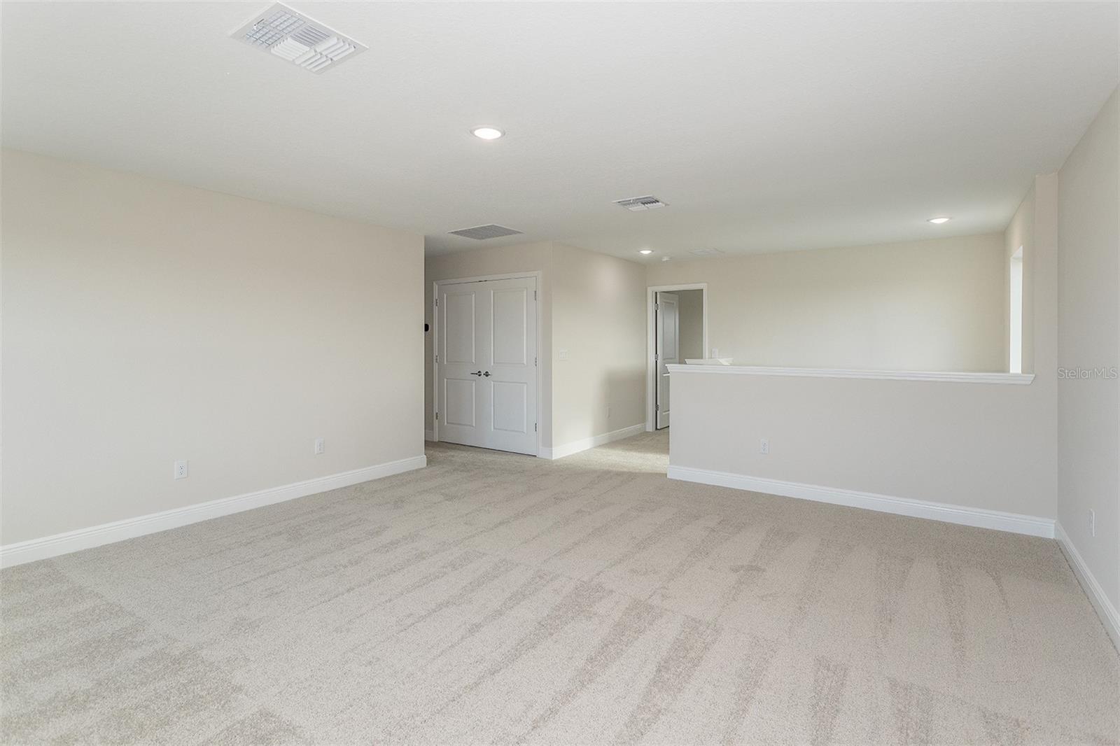 33580 HAMMOCK BEACH WAY, DADE CITY, FL, 33525