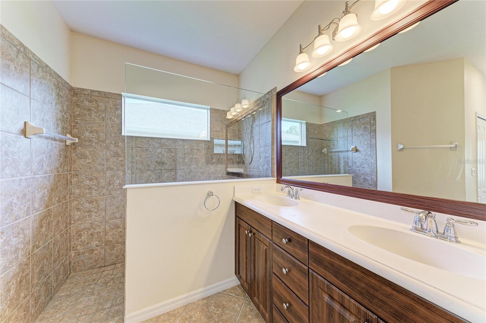 11763 FENNEMORE WAY, PARRISH, FL, 34219