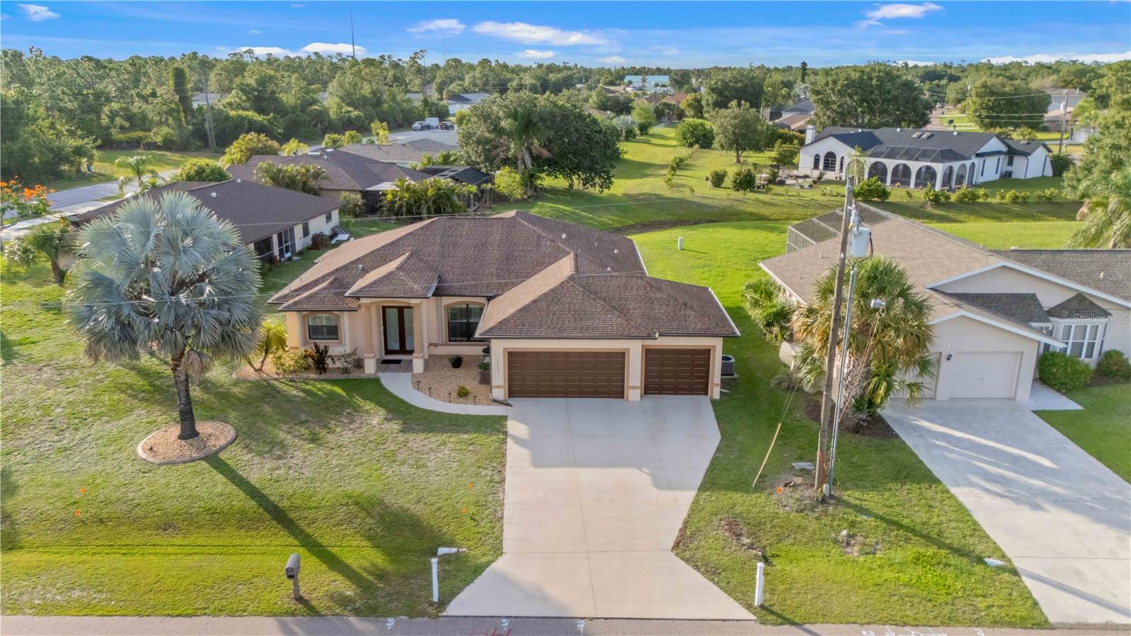 1275 BLUE LAKE CIR, PUNTA GORDA, FL, 33983