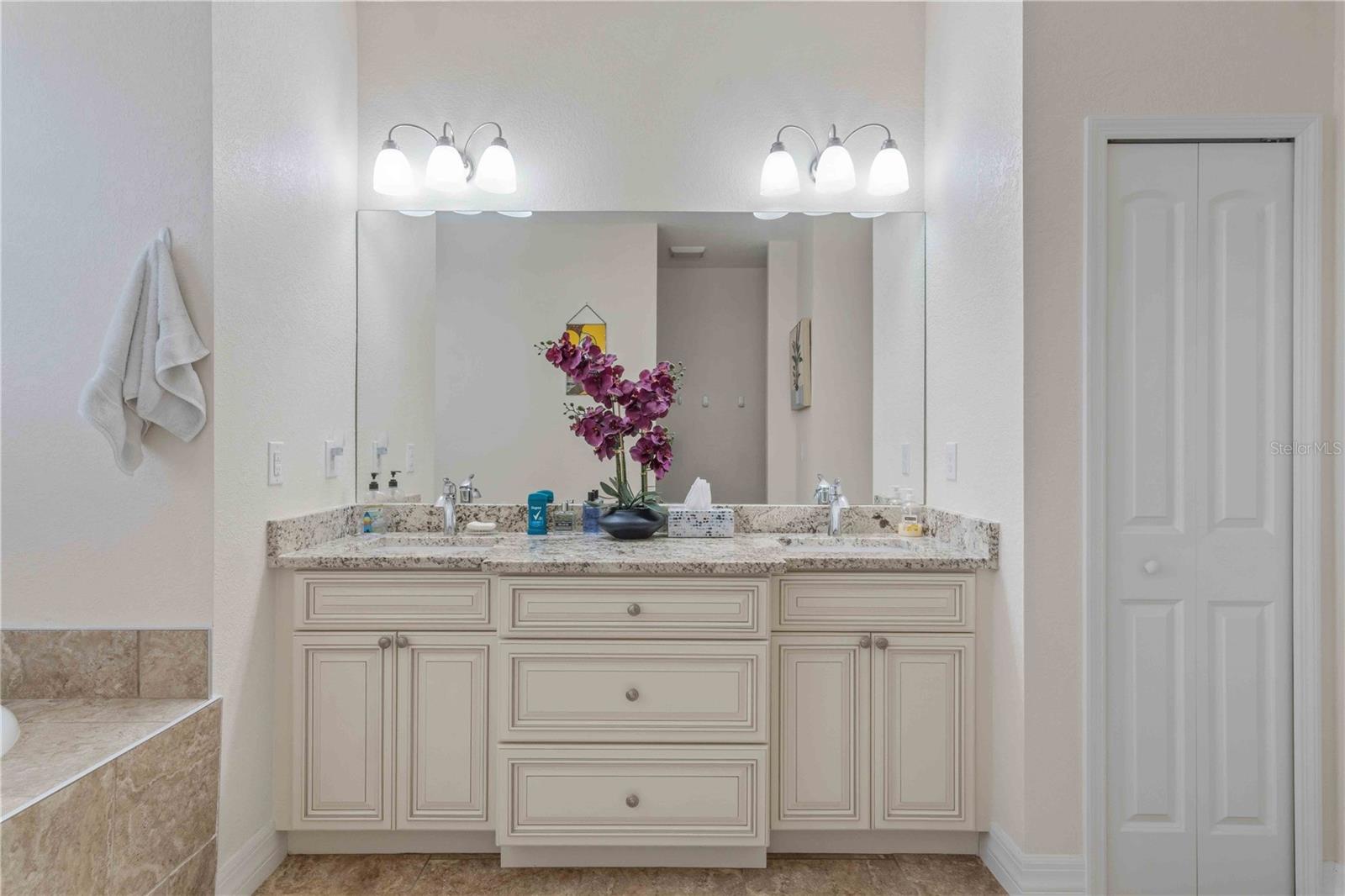 1275 BLUE LAKE CIR, PUNTA GORDA, FL, 33983