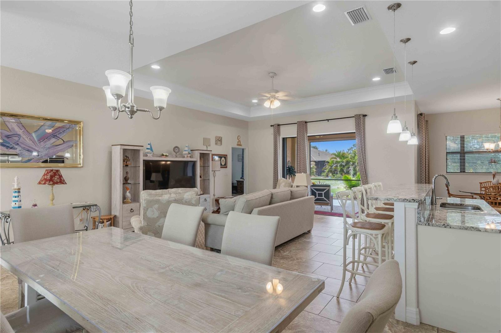 1275 BLUE LAKE CIR, PUNTA GORDA, FL, 33983