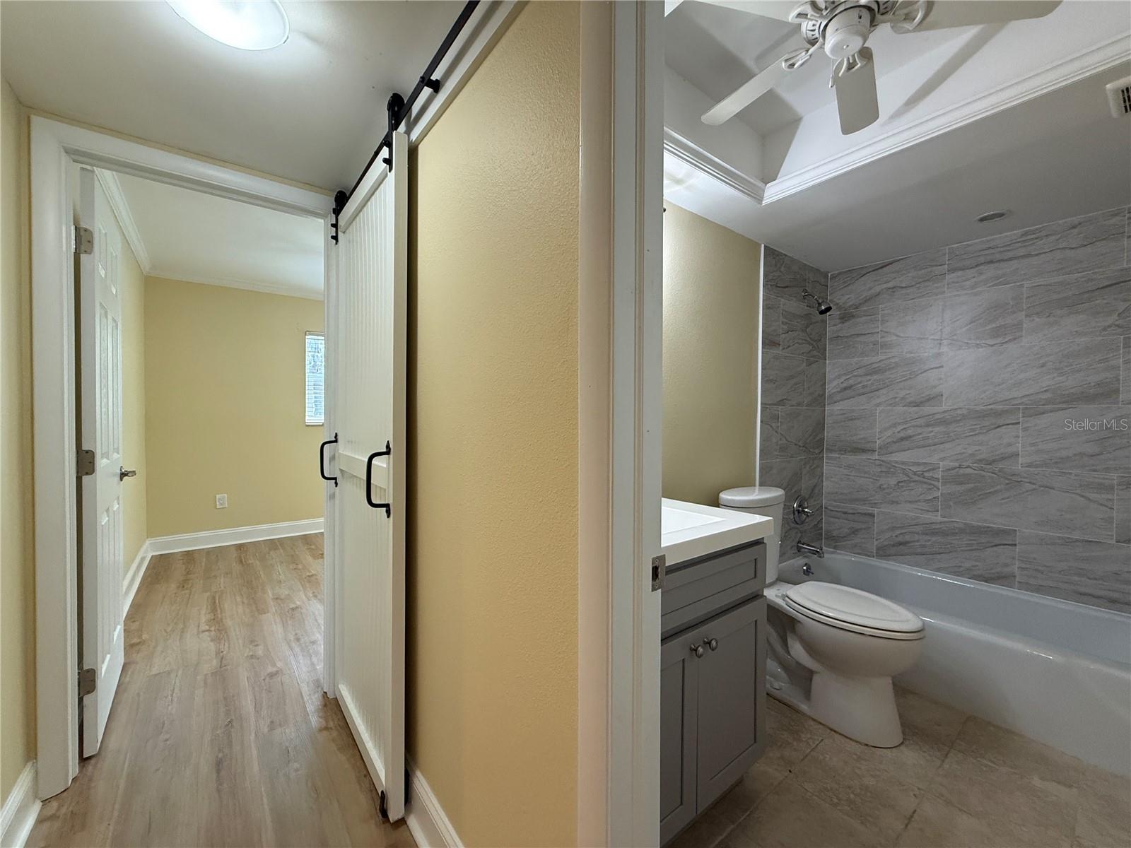 4533 MARINE PKWY #101, NEW PORT RICHEY, FL, 34652