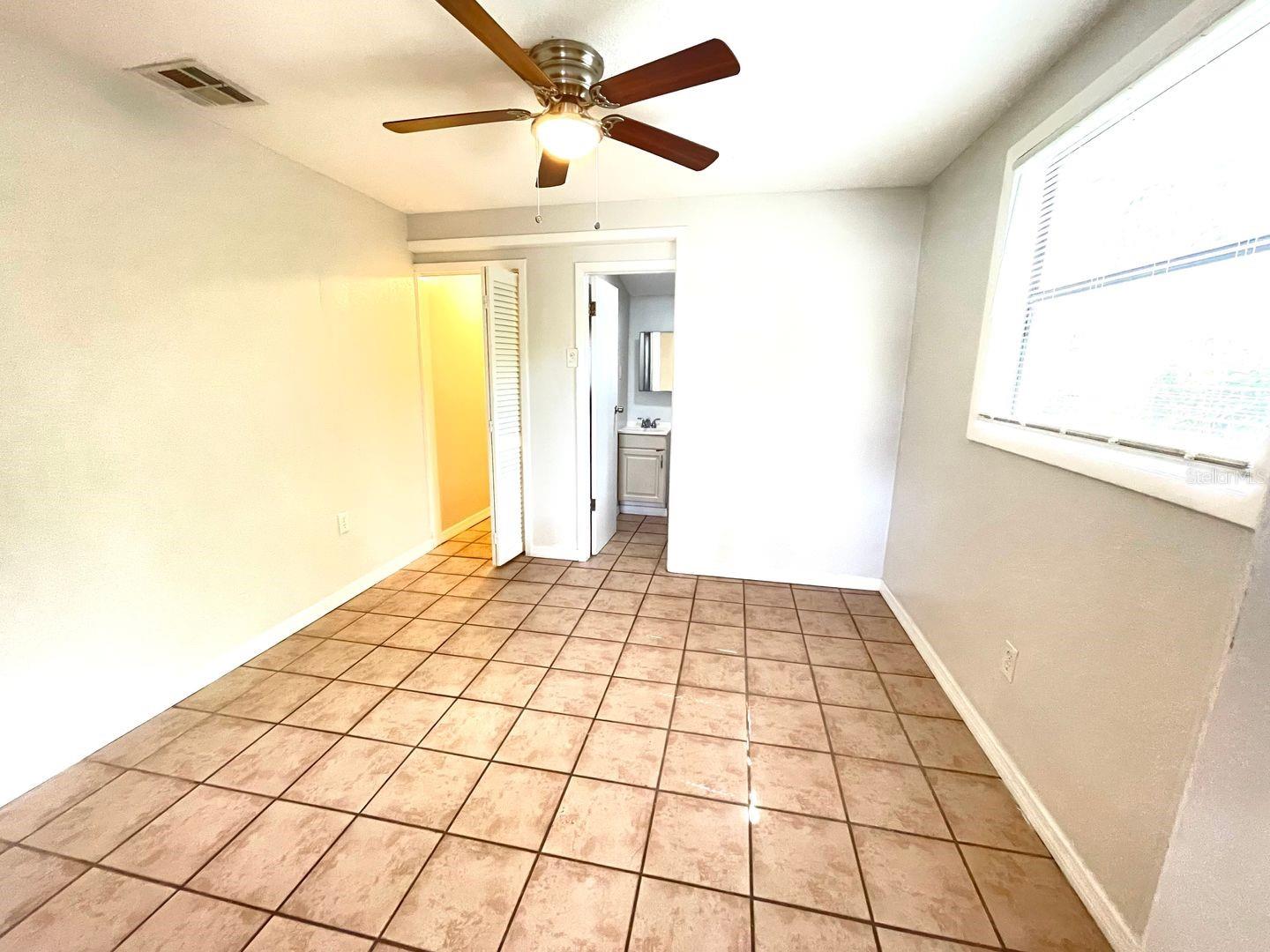 2610 DURHAM ST #B, TAMPA, FL, 33605