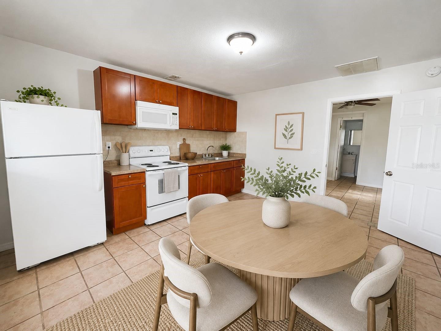 2610 DURHAM ST #B, TAMPA, FL, 33605