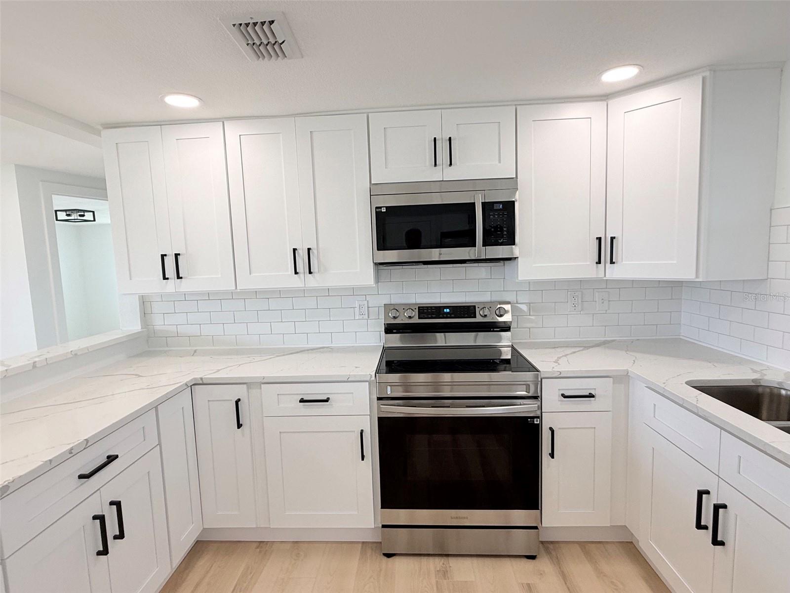 13617 FRANCES AVE, HUDSON, FL, 34667