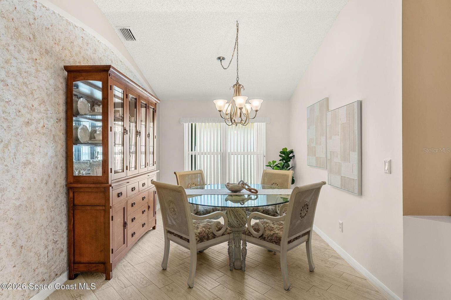 992 SHAW CIR, MELBOURNE, FL, 32940