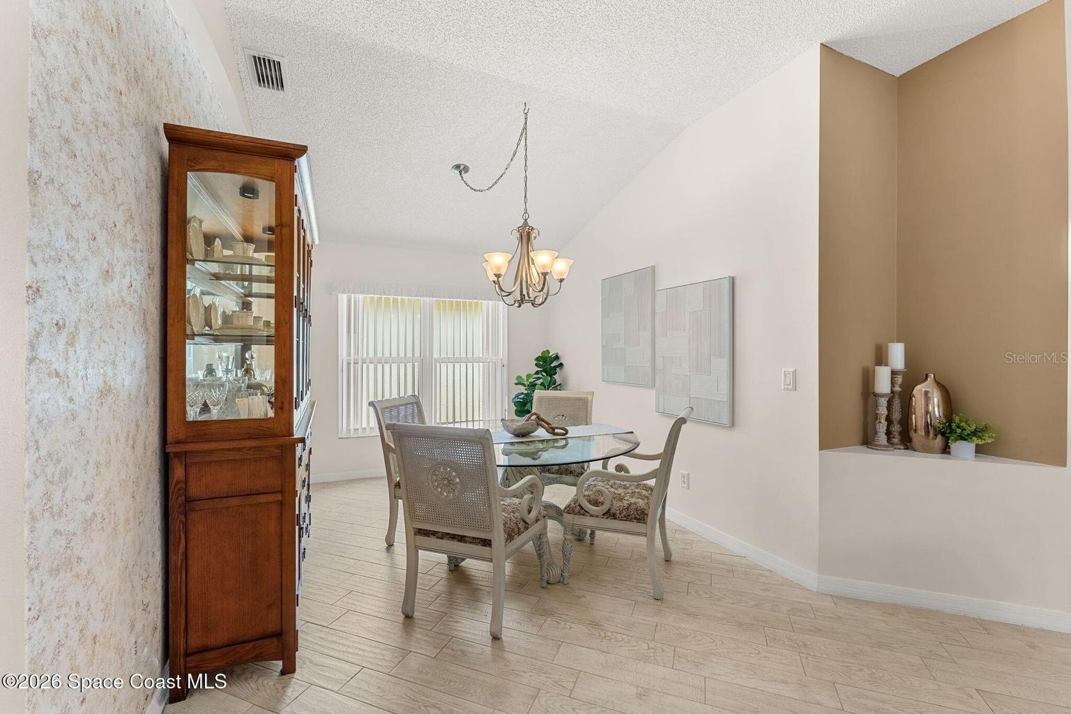 992 SHAW CIR, MELBOURNE, FL, 32940