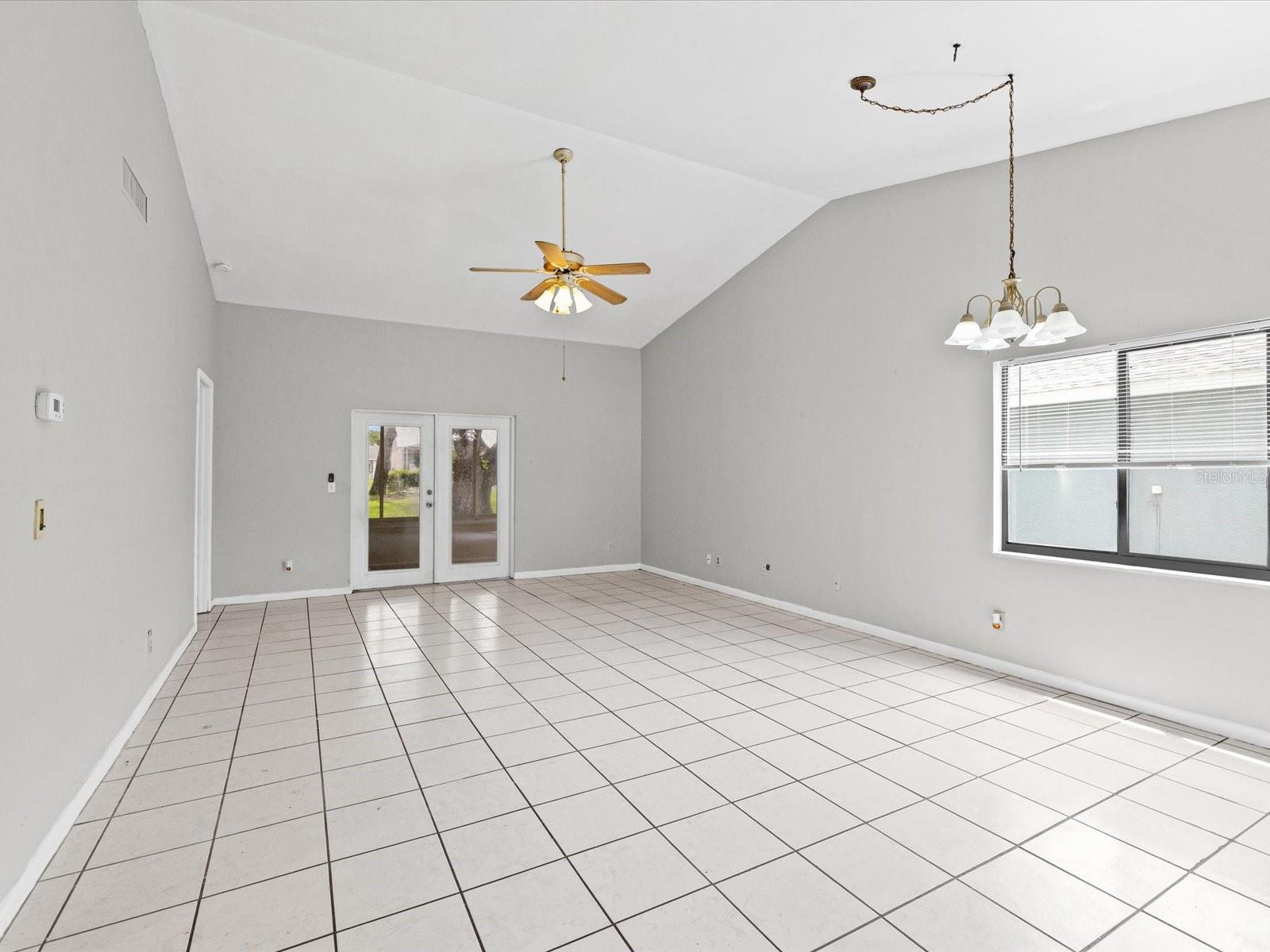 11614 ROSE TREE DR, NEW PORT RICHEY, FL, 34654