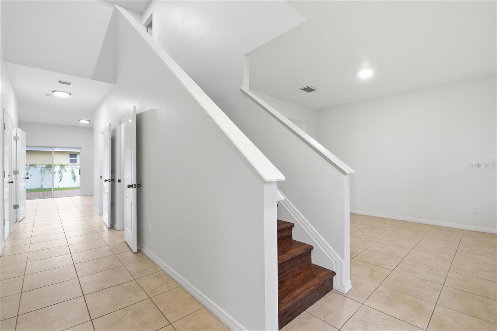 5654 AARON CT, SARASOTA, FL, 34232