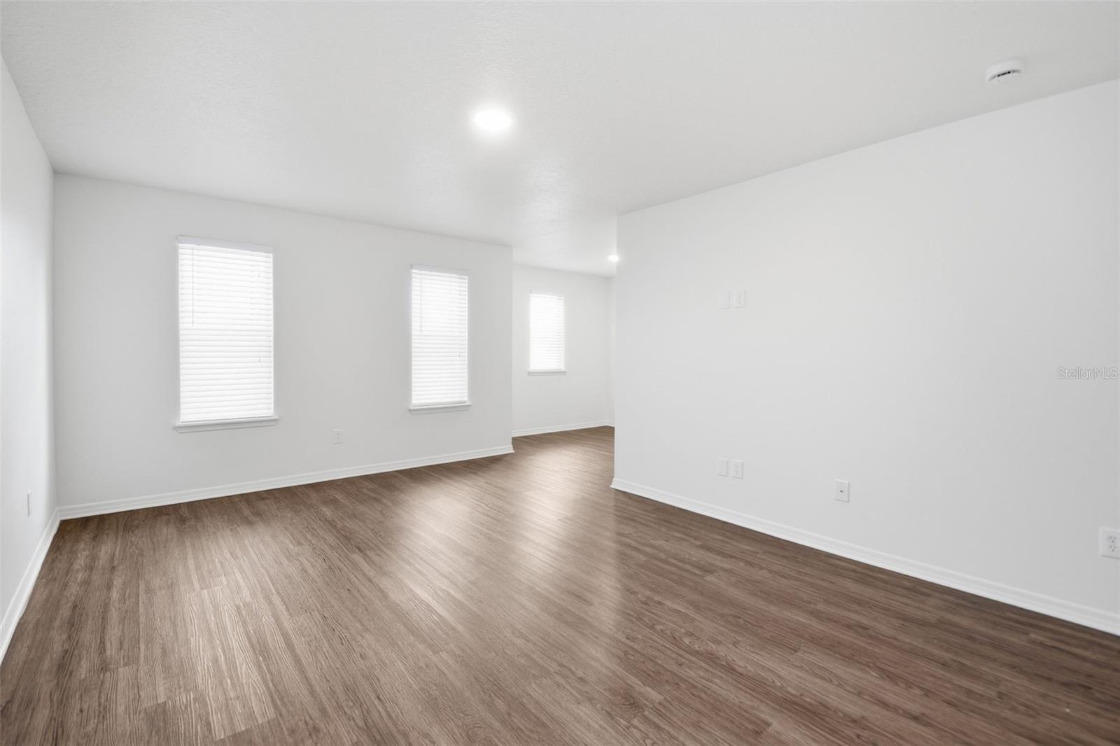 5654 AARON CT, SARASOTA, FL, 34232