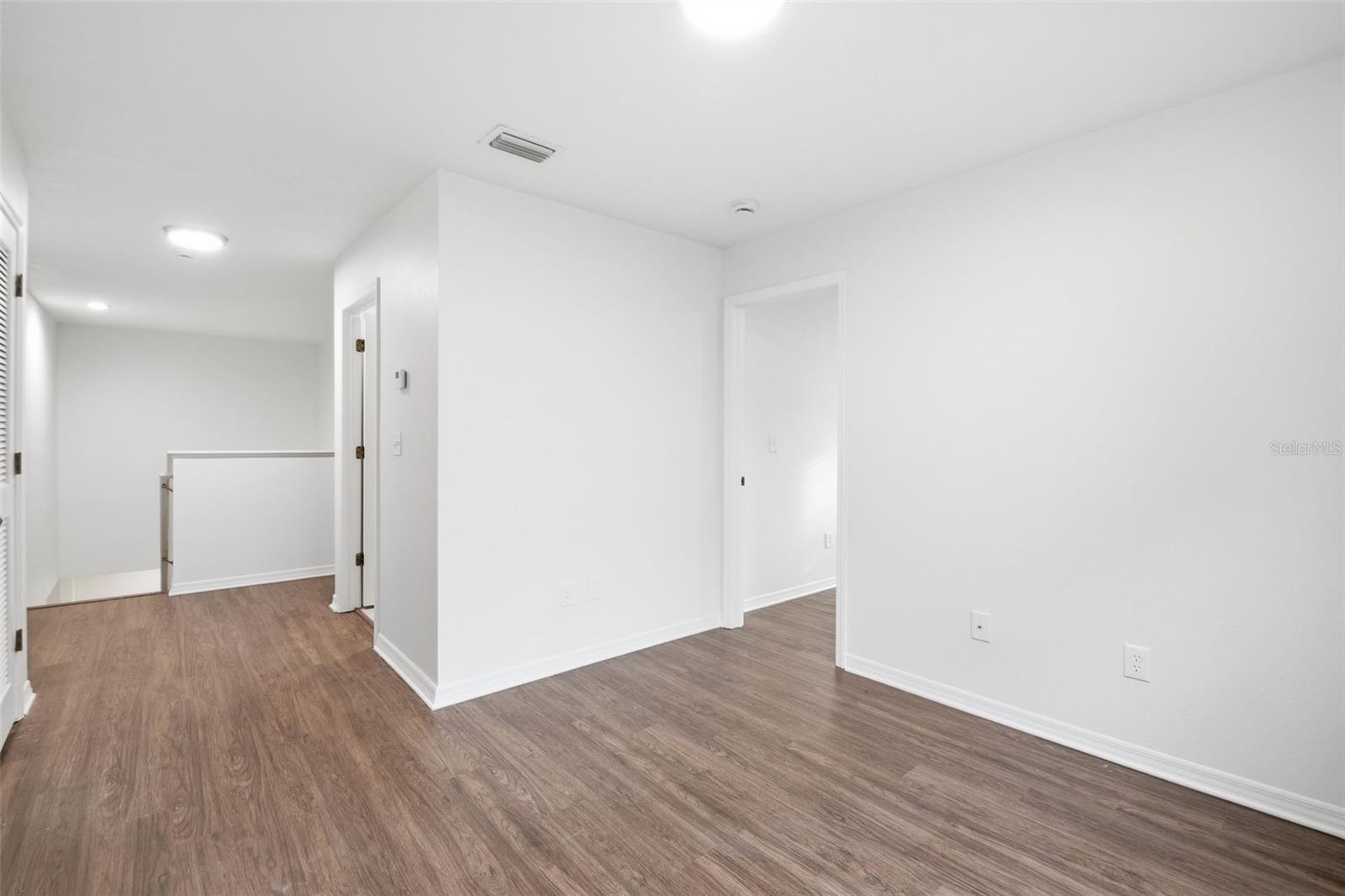 5654 AARON CT, SARASOTA, FL, 34232