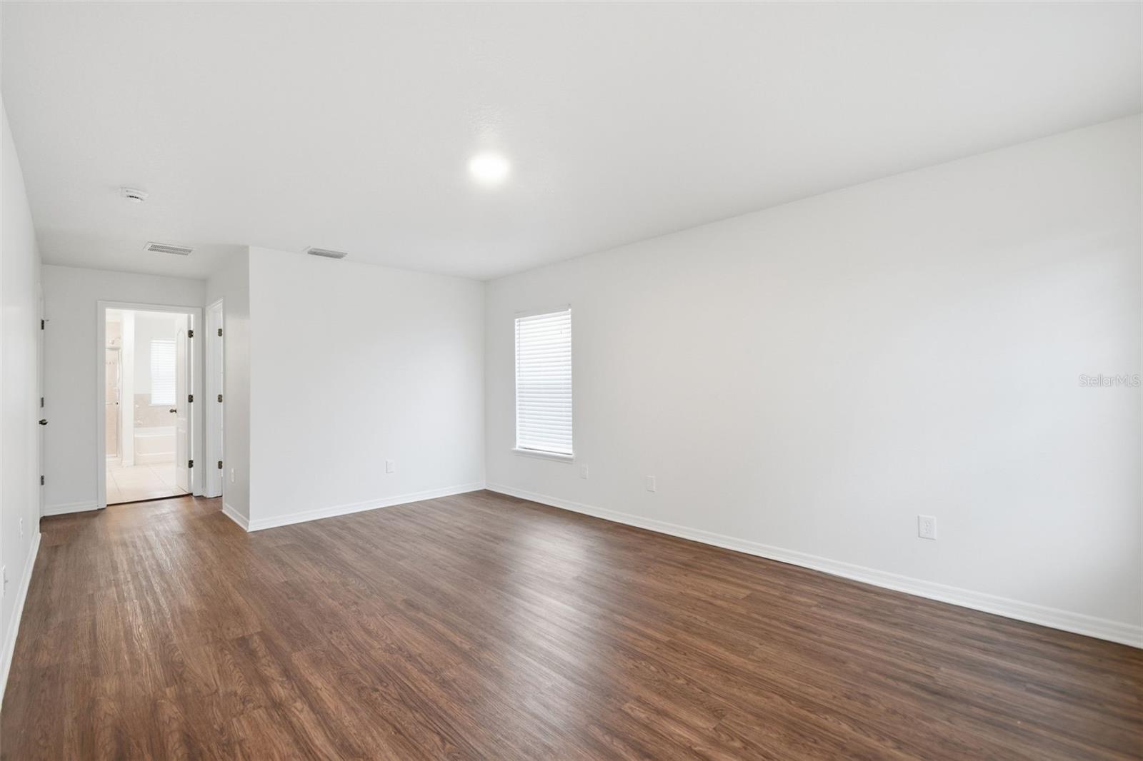 5654 AARON CT, SARASOTA, FL, 34232