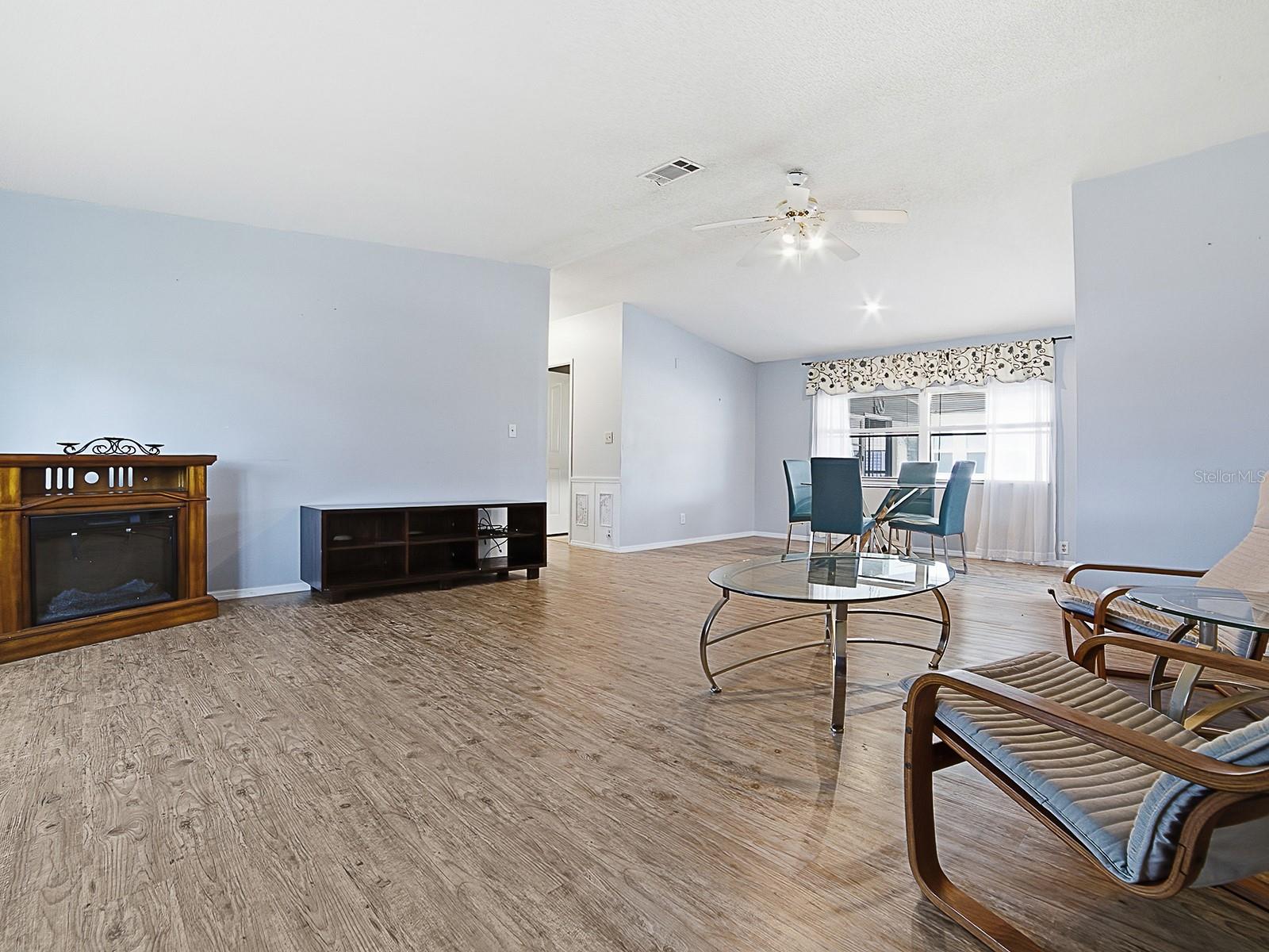 25035 BELLEVUE, LEESBURG, FL, 34748