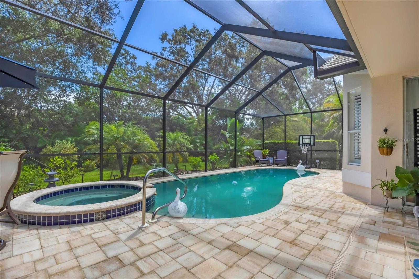 7916 HAMPTON CT, UNIVERSITY PARK, FL, 34201