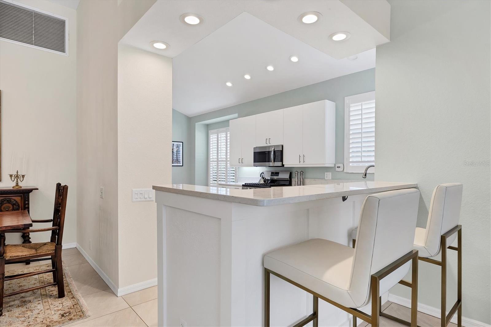 7916 HAMPTON CT, UNIVERSITY PARK, FL, 34201