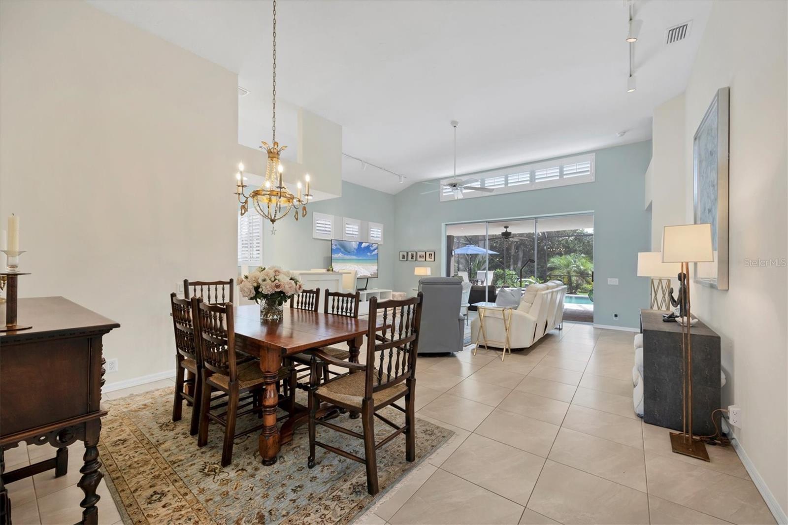 7916 HAMPTON CT, UNIVERSITY PARK, FL, 34201