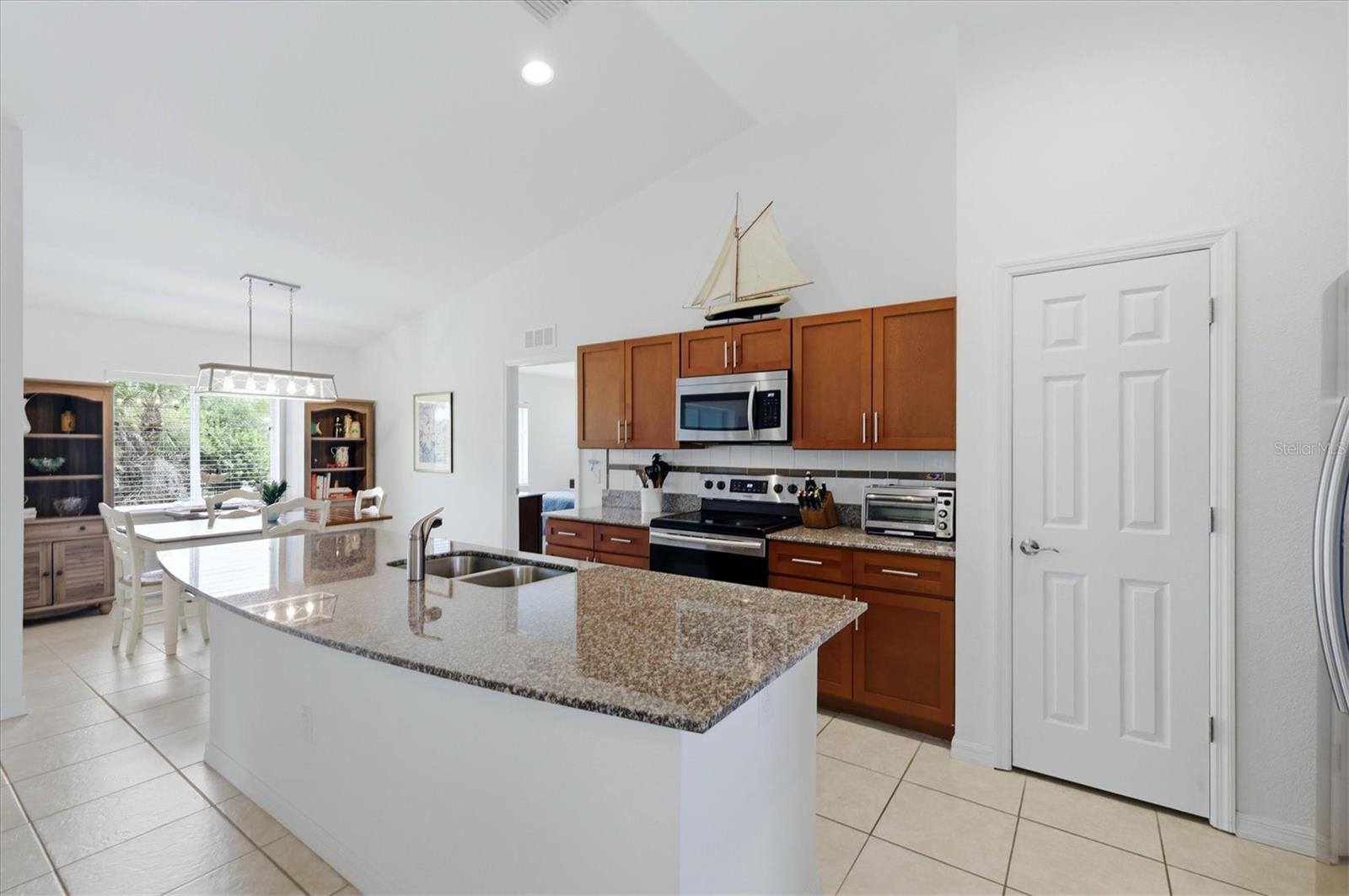 150 BAYTREE DR, ROTONDA WEST, FL, 33947