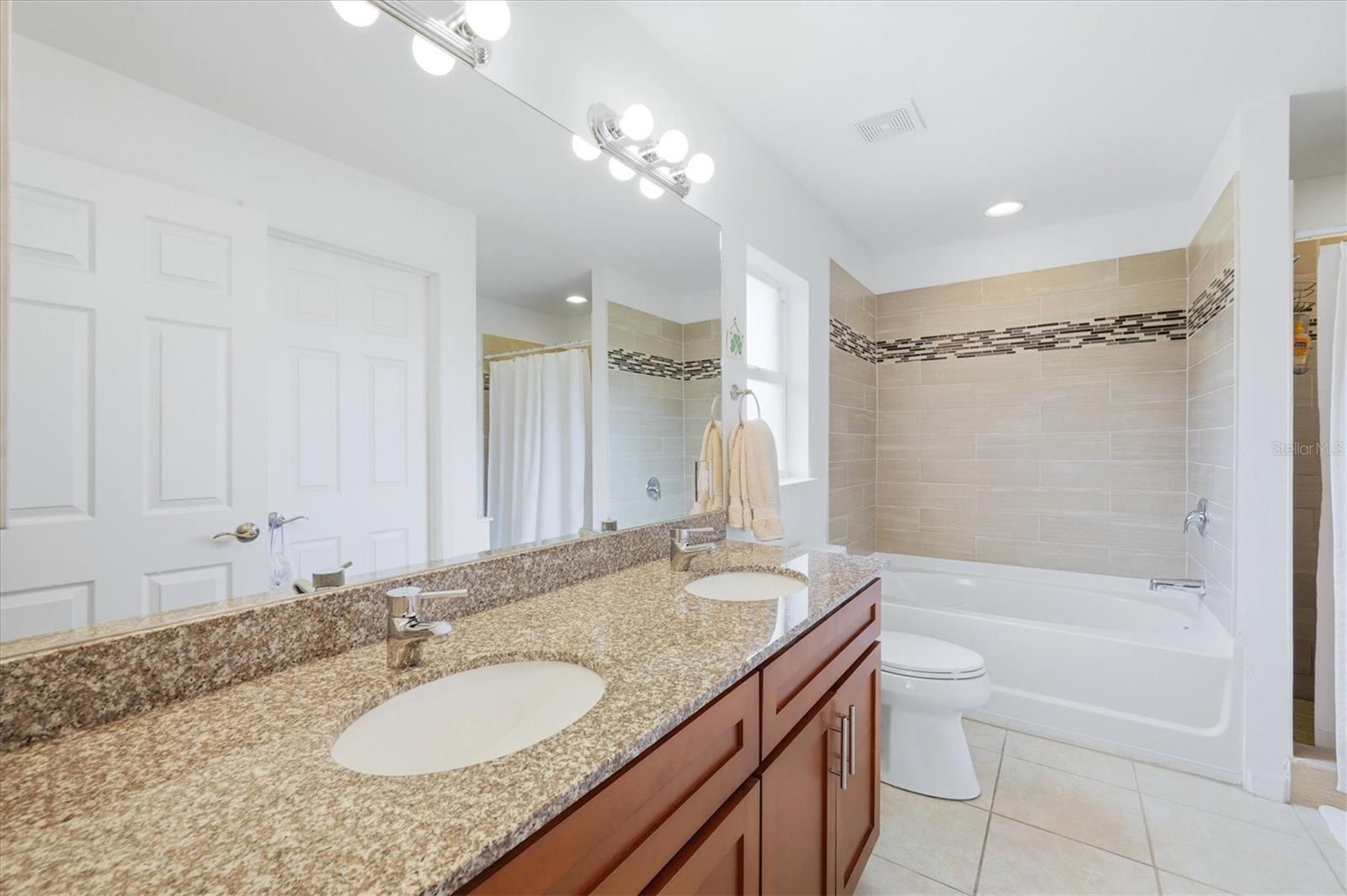 150 BAYTREE DR, ROTONDA WEST, FL, 33947