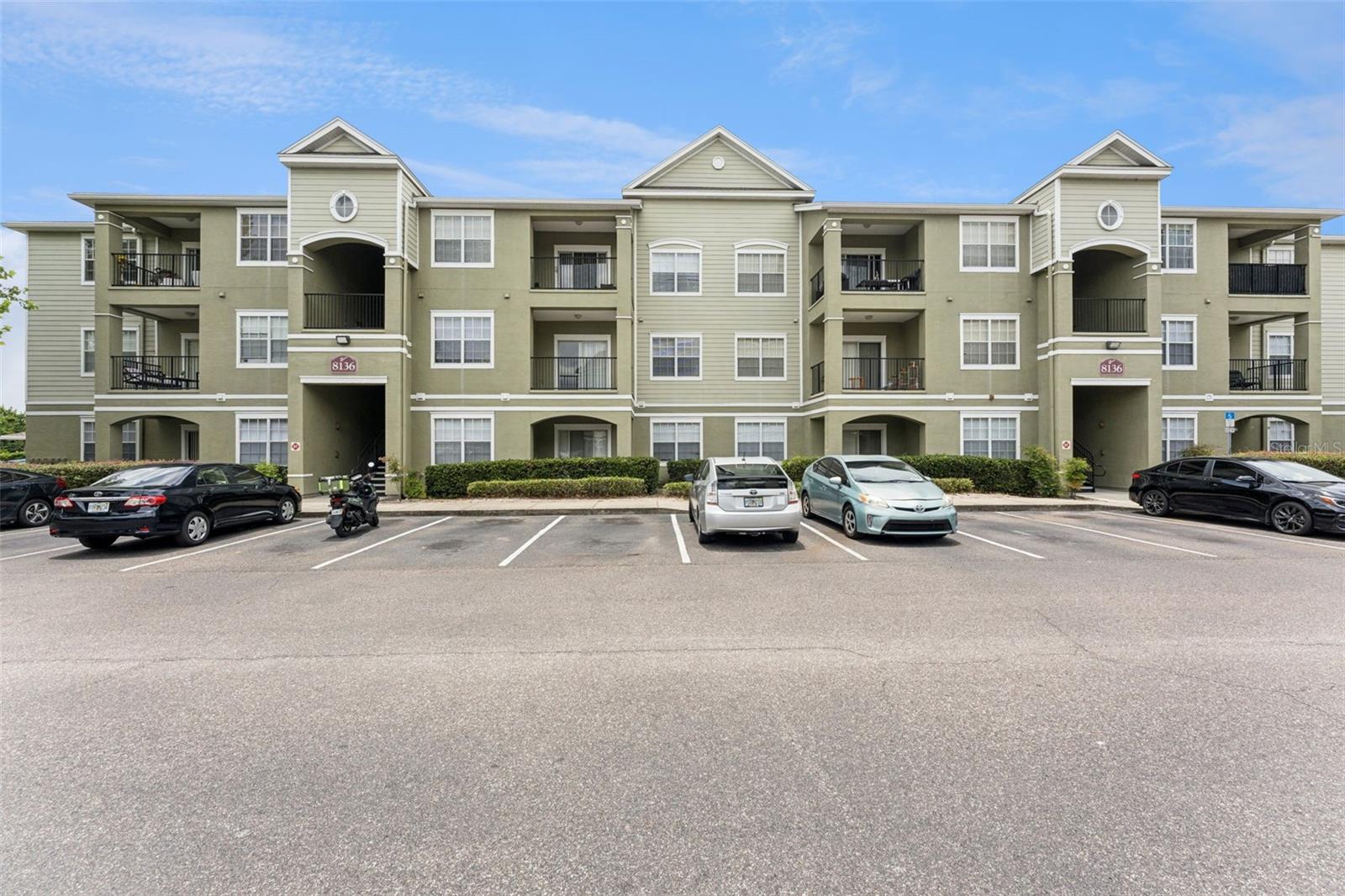 8136 CLAIRE ANN DR #207, ORLANDO, FL, 32825