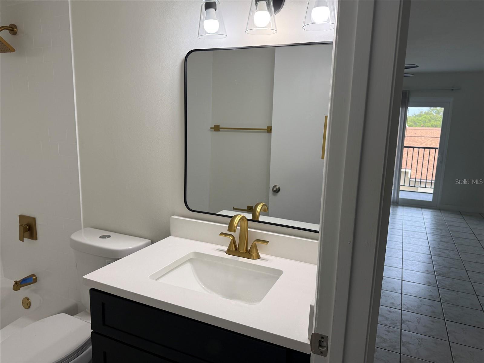 238 CHANDLER ST #203, CAPE CANAVERAL, FL, 32920