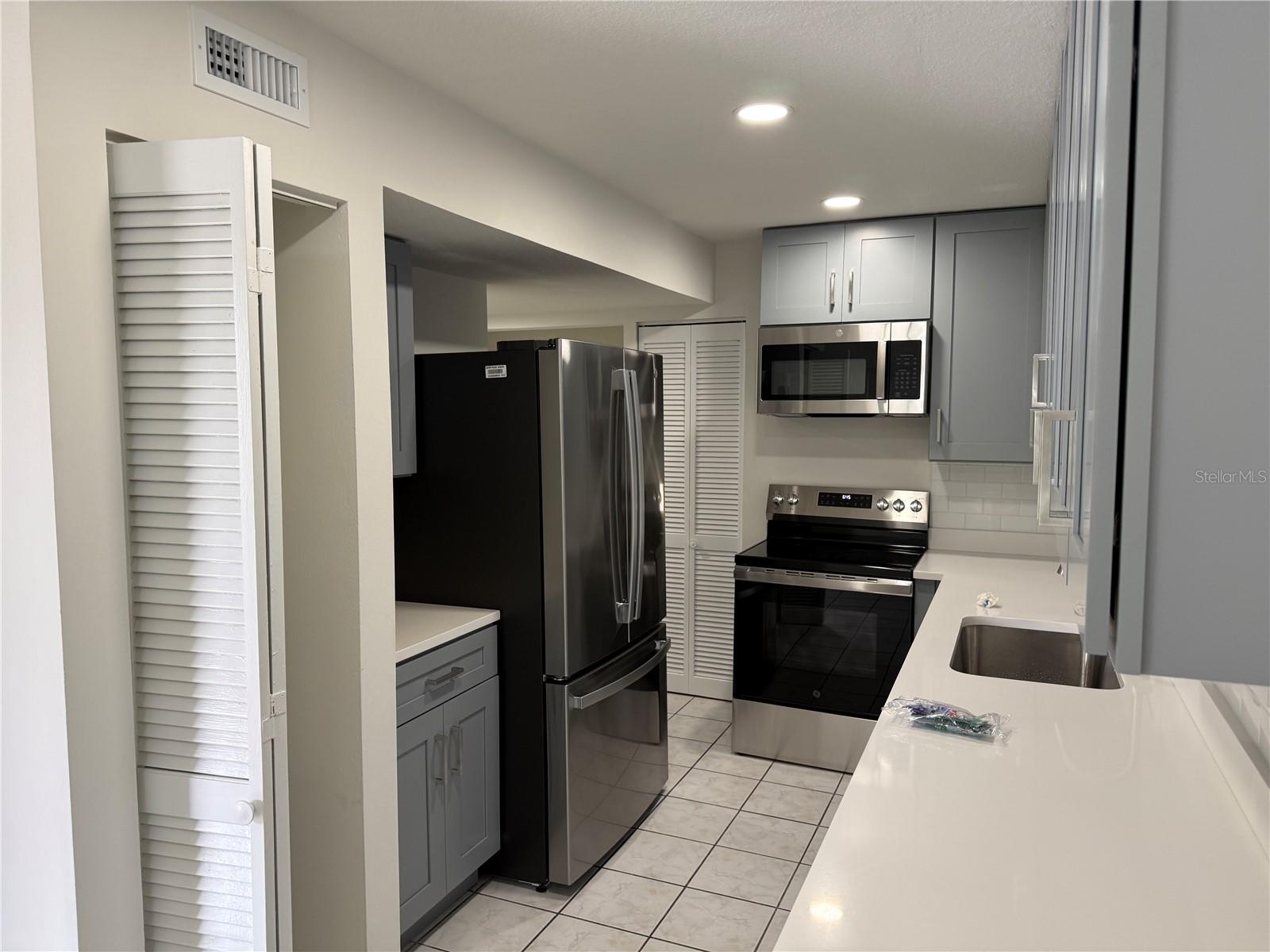 238 CHANDLER ST #203, CAPE CANAVERAL, FL, 32920