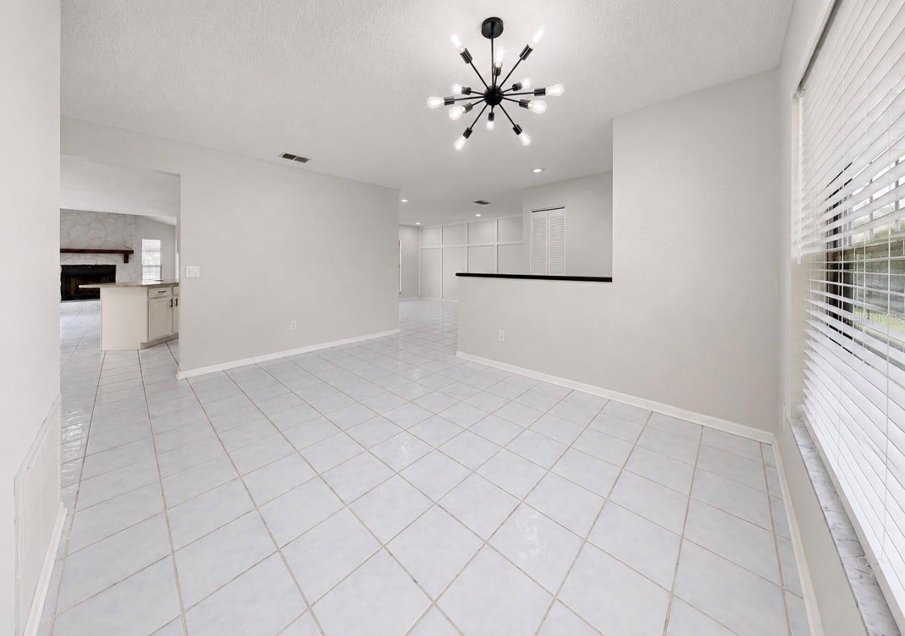 1431 PEACHFIELD DR, VALRICO, FL, 33596