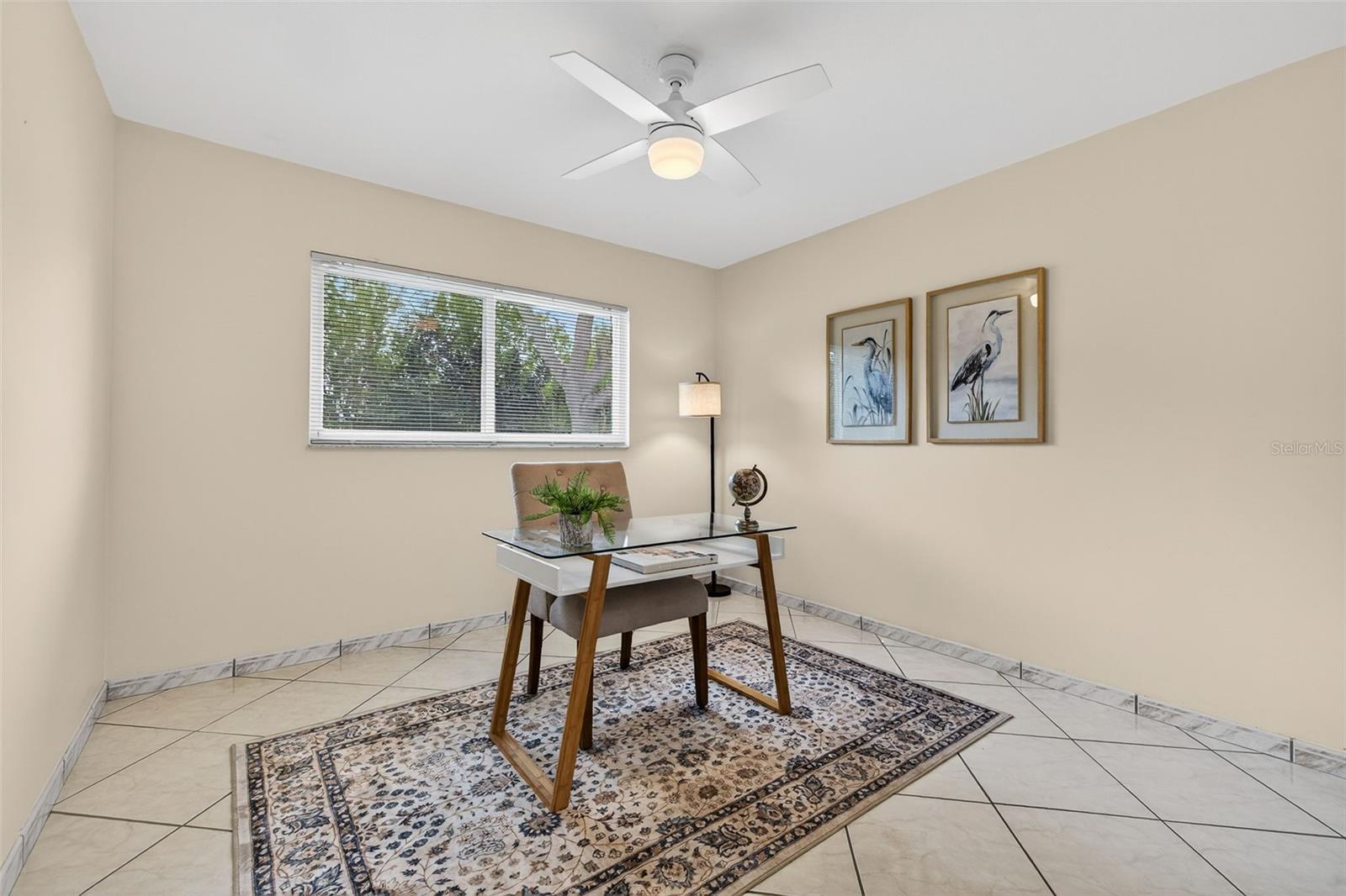 1700 GLEN LAKES BLVD N, ST PETERSBURG, FL, 33702